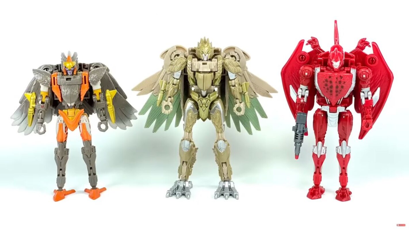 transformers rise   beasts studio series airazor  hand images